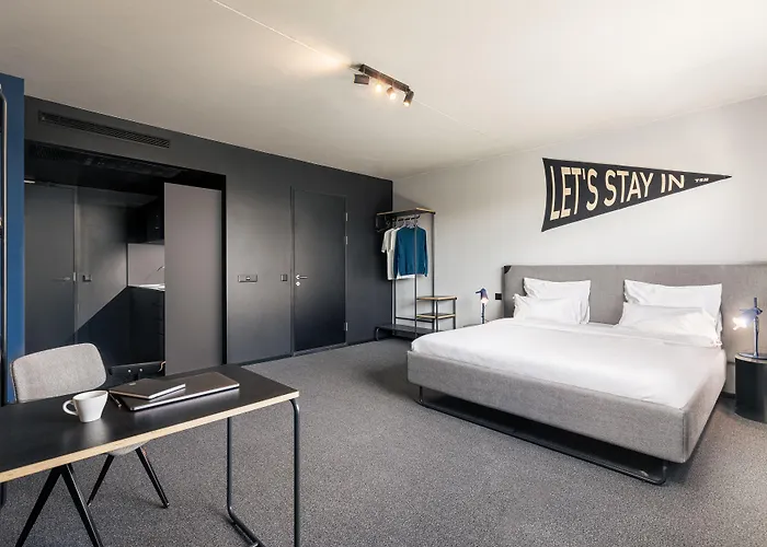 The Social Hub Hotel 4*