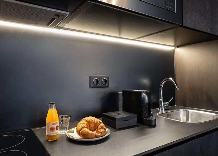 Hotel The Social Hub 4*