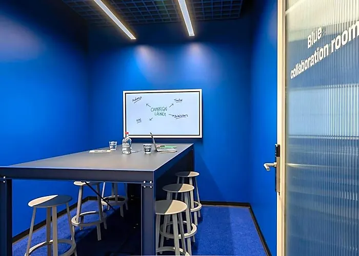 The Social Hub